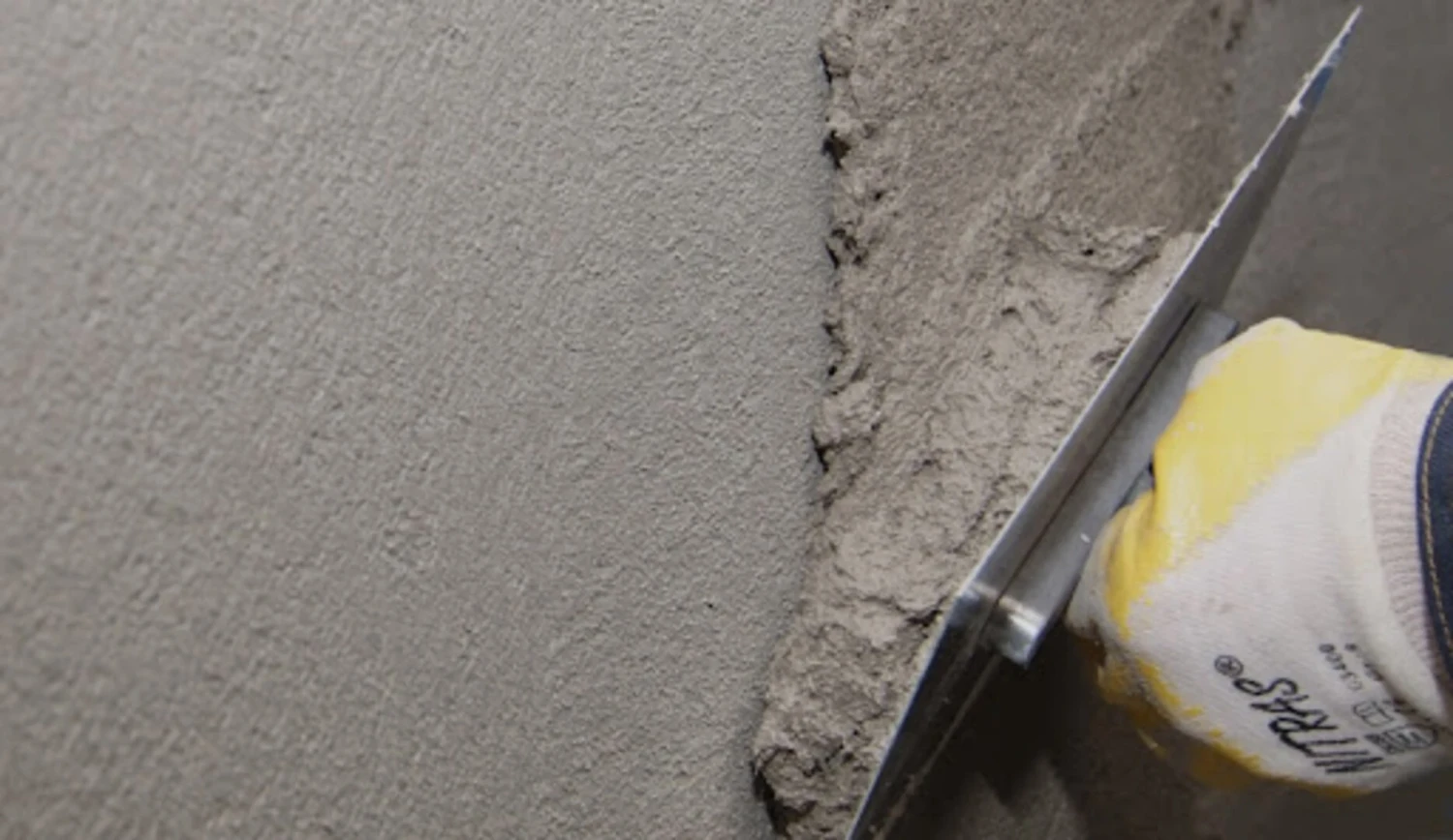 So sánh yếu tố môi trường và an toàn khi thi công